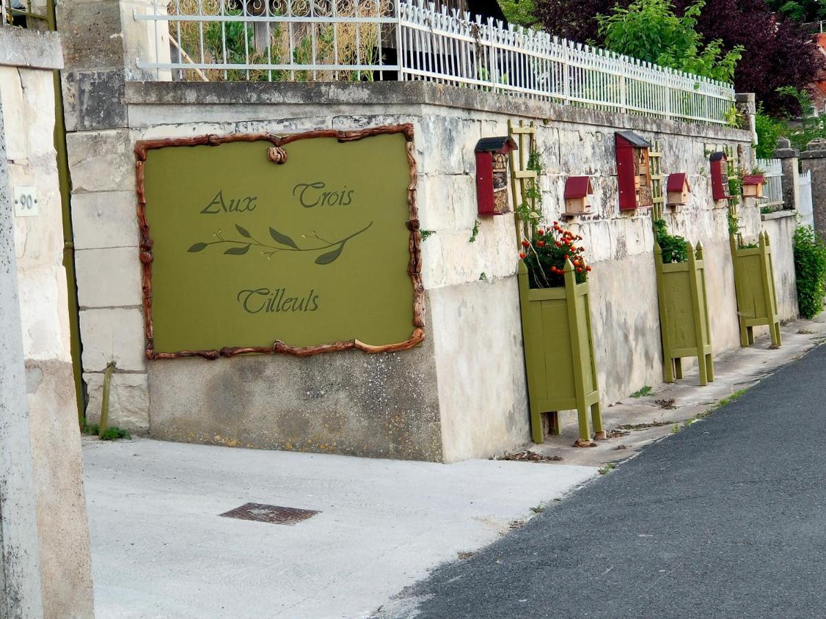 Aux Trois Tilleuls Bed and Breakfast Loches Exterior foto
