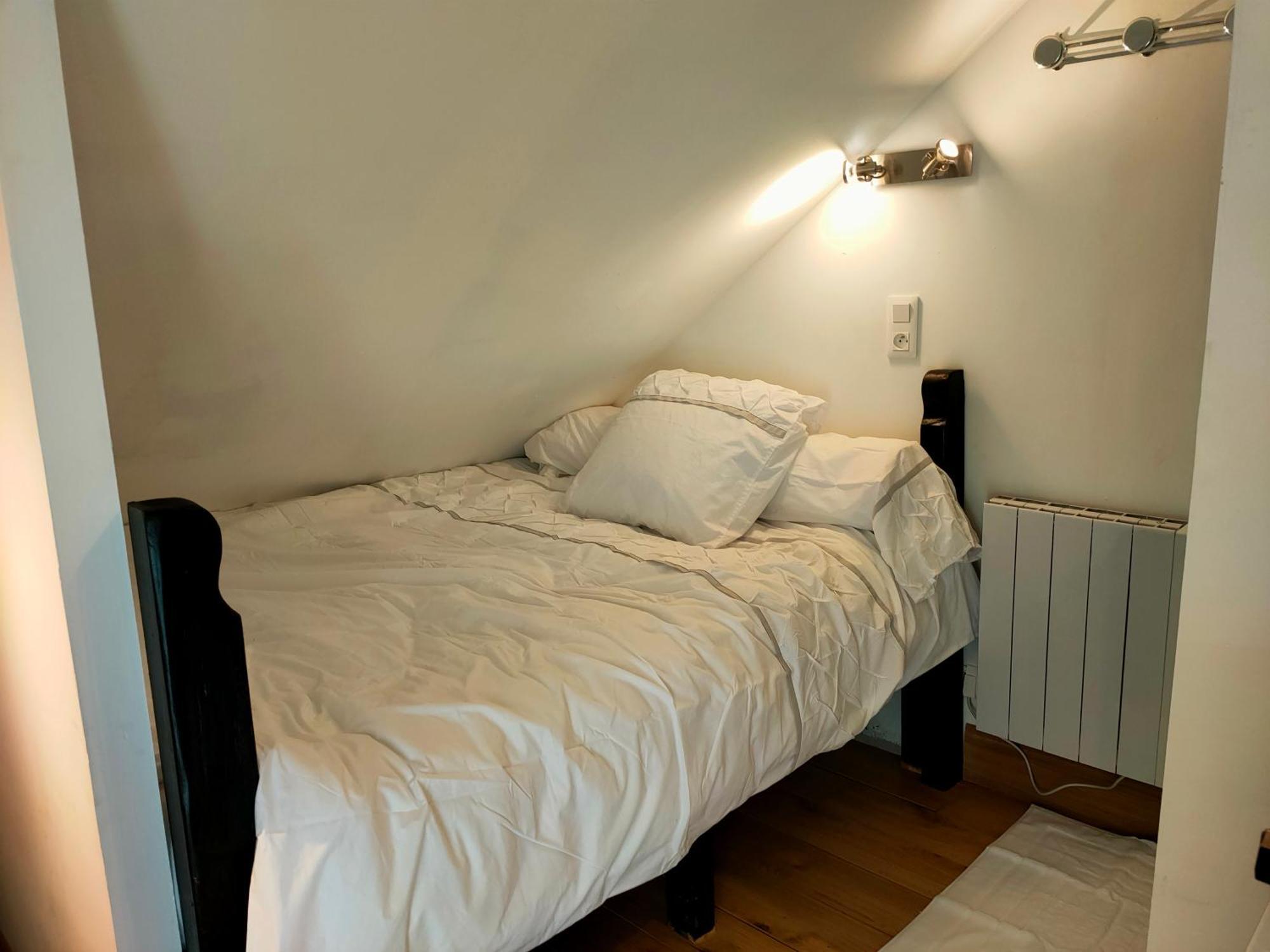 Aux Trois Tilleuls Bed and Breakfast Loches Habitación foto